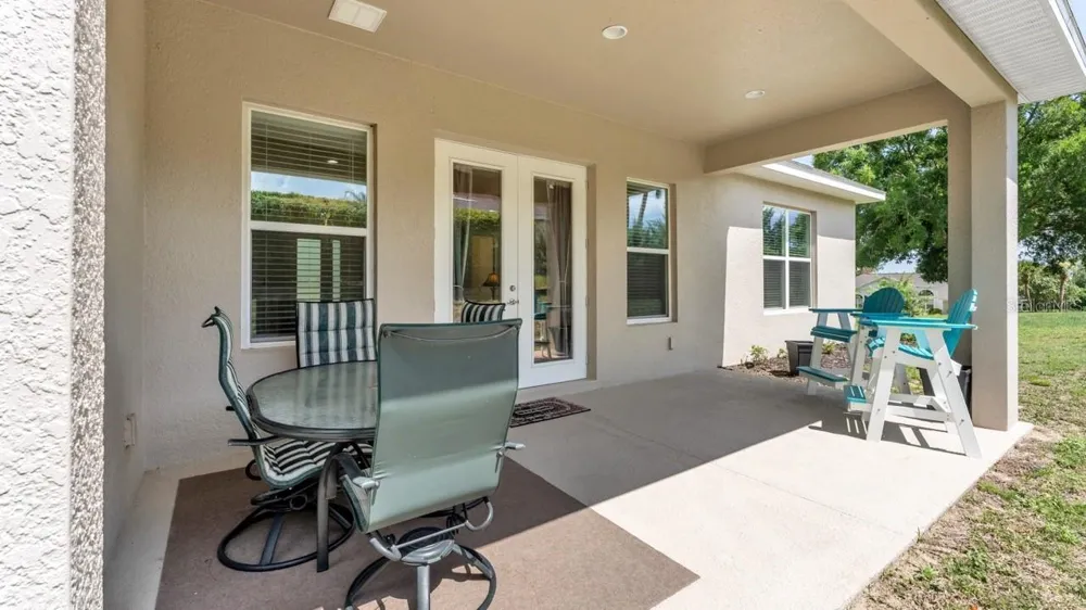 5701 CRESTVIEW DRIVE Lady Lake, FL 32159