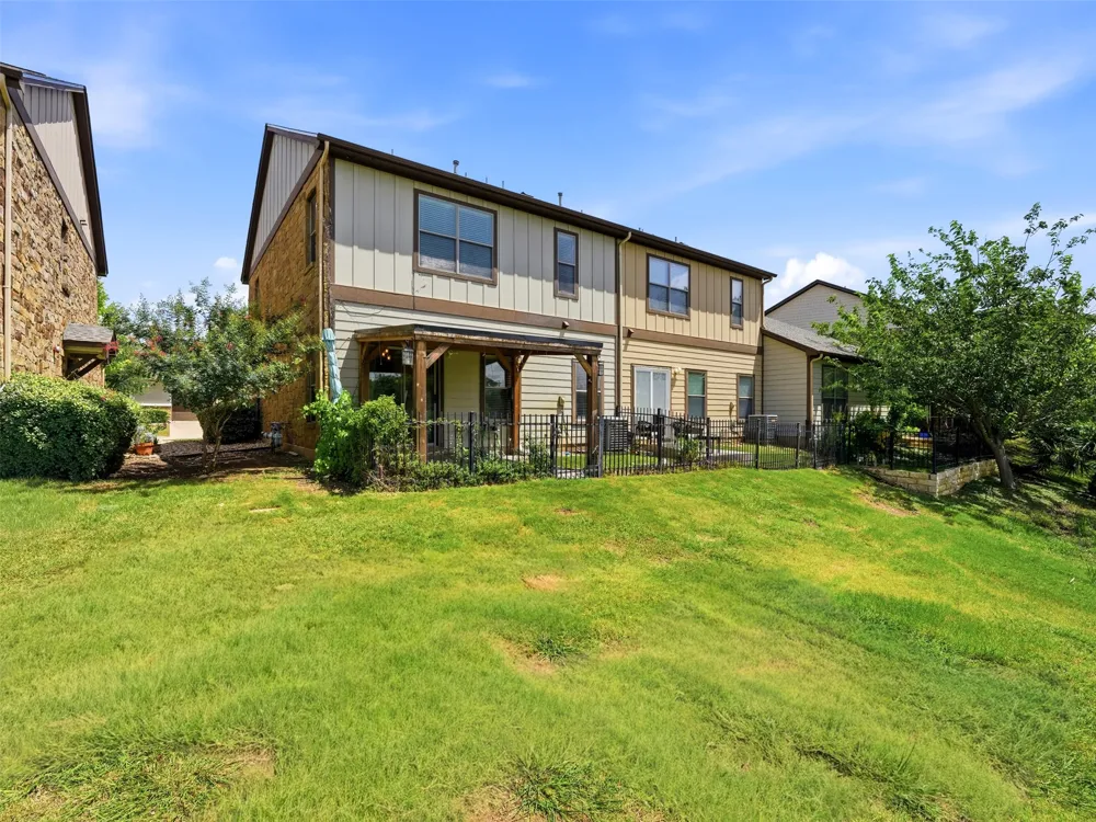 1900 Little Elm Trail #108 Cedar Park, TX 78613