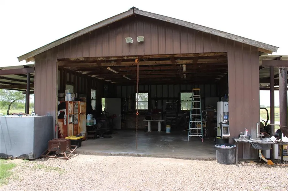 412 CR 412 ROAD Falfurrias, TX 78355