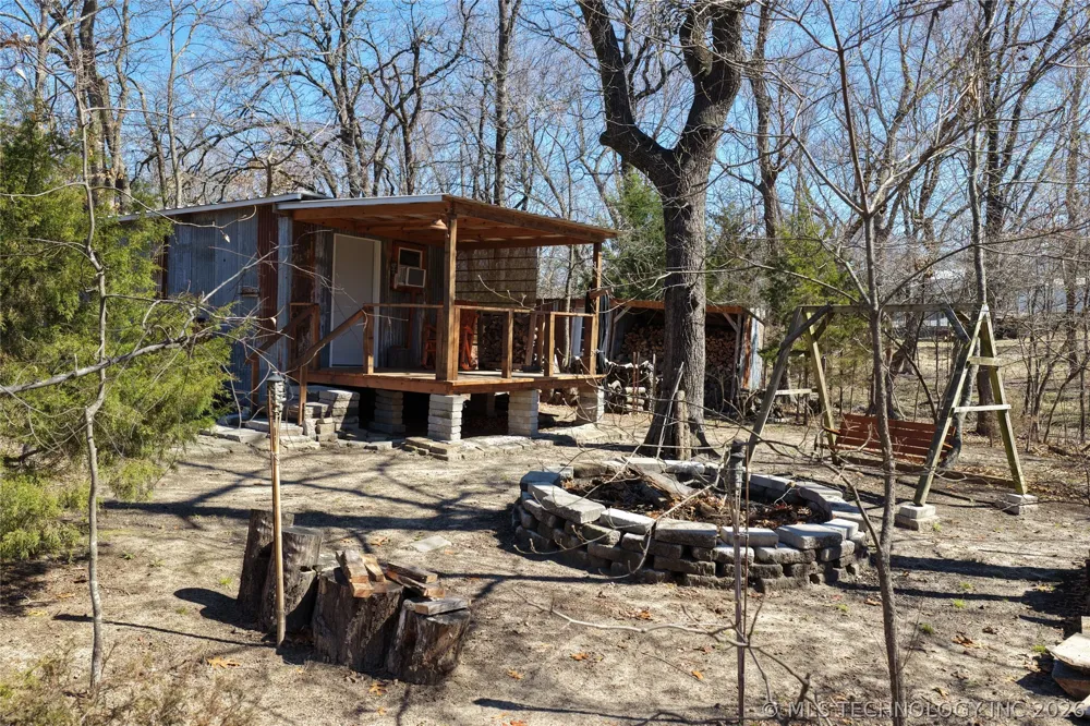 117197 S 4205 ROAD Eufaula, OK 74432