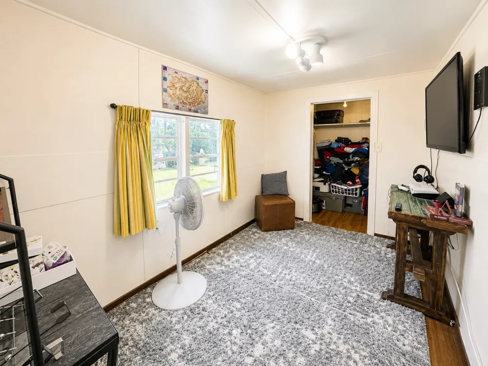 112 Shobert Drive Whitney, TX 76692