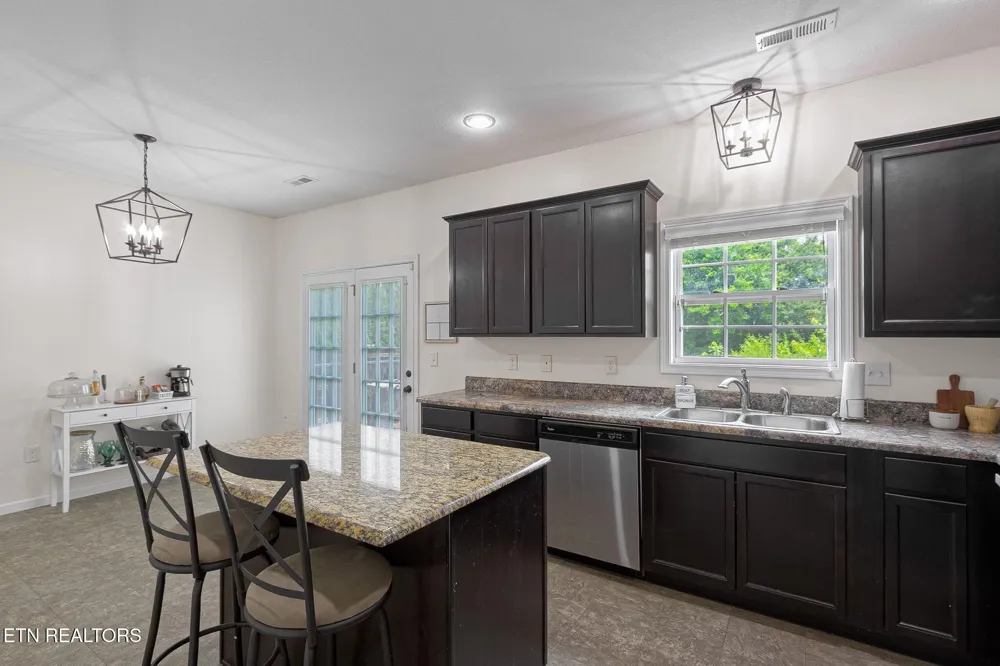 2208 Clover Vine Rd Knoxville, TN 37931