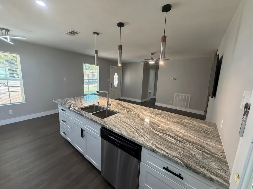 231 Elm Street Hurst, TX 76053