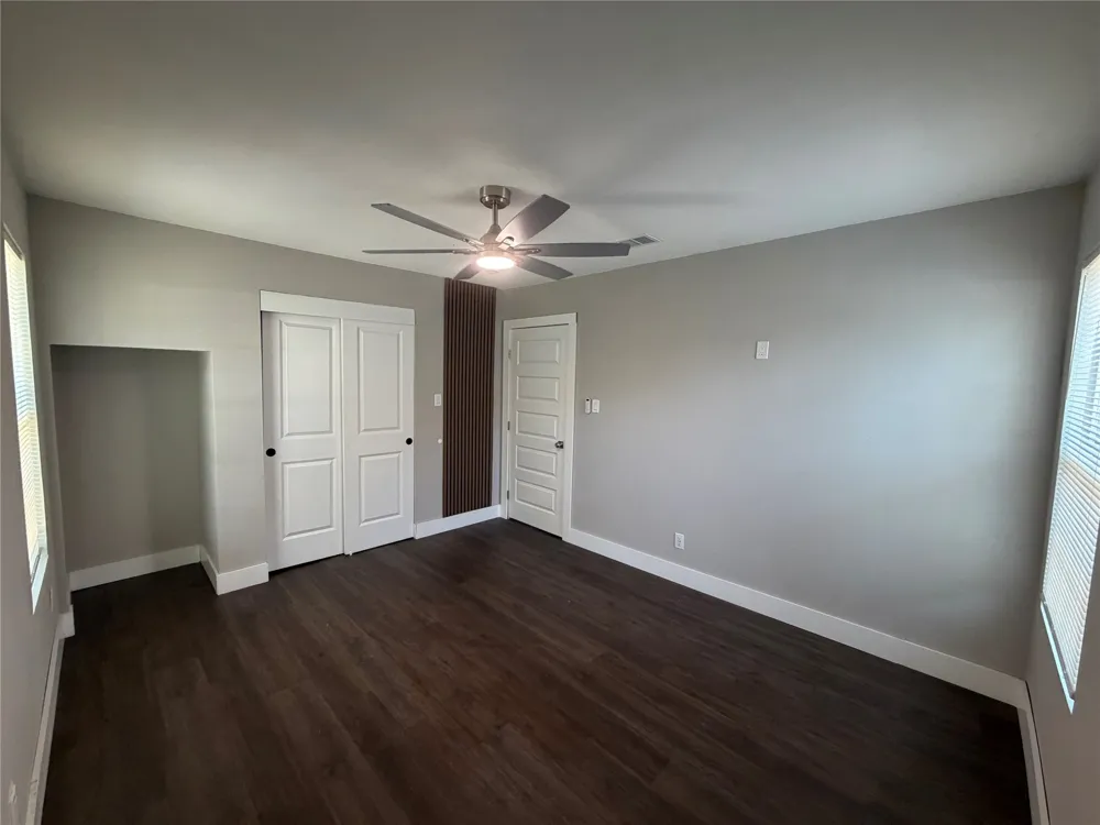 231 Elm Street Hurst, TX 76053