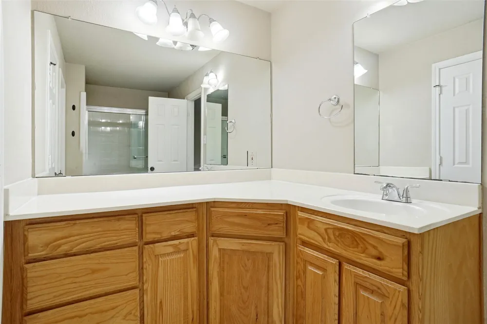 612 Avenue C Springtown, TX 76082