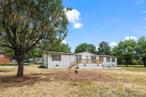 625 Lakeview Road