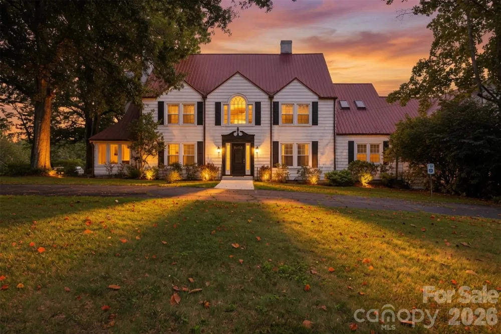 1670 Southwest Boulevard Newton, NC 28658