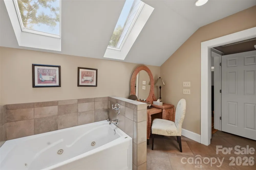 1670 Southwest Boulevard Newton, NC 28658