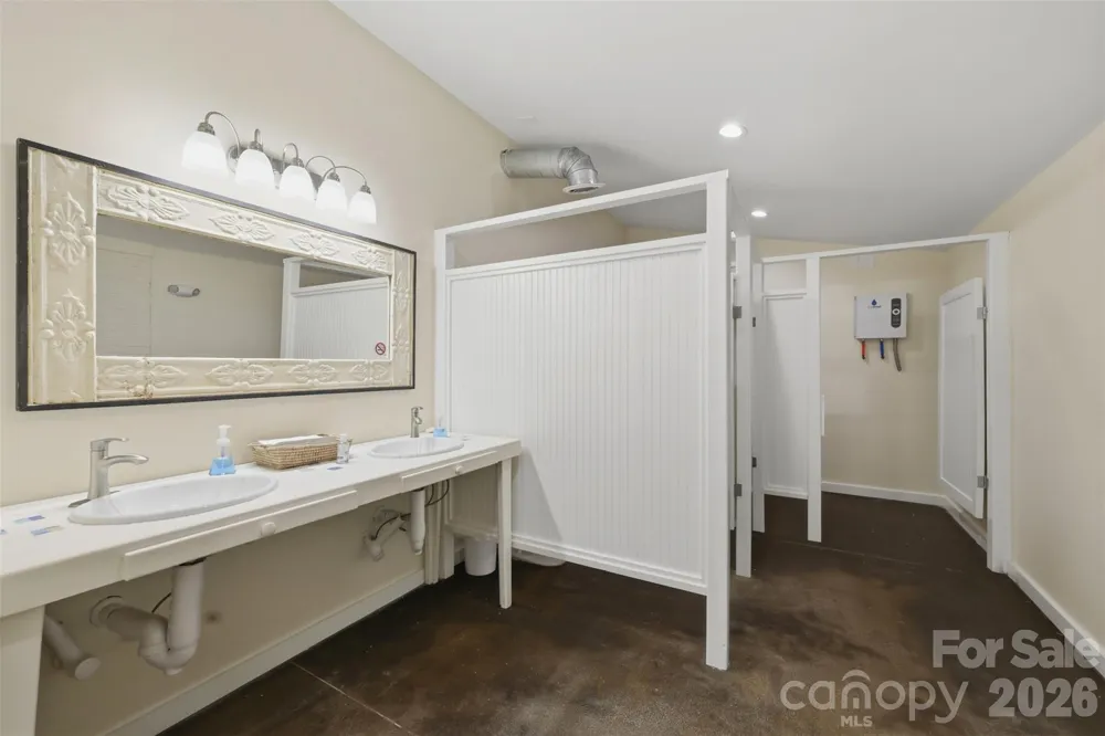 1670 Southwest Boulevard Newton, NC 28658
