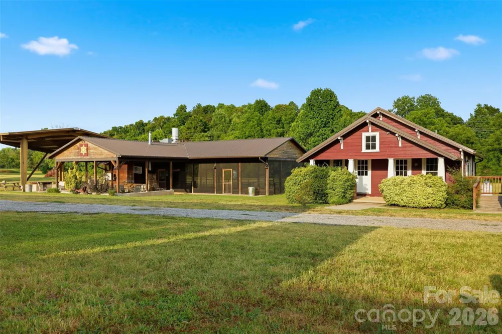 1670 Southwest Boulevard Newton, NC 28658
