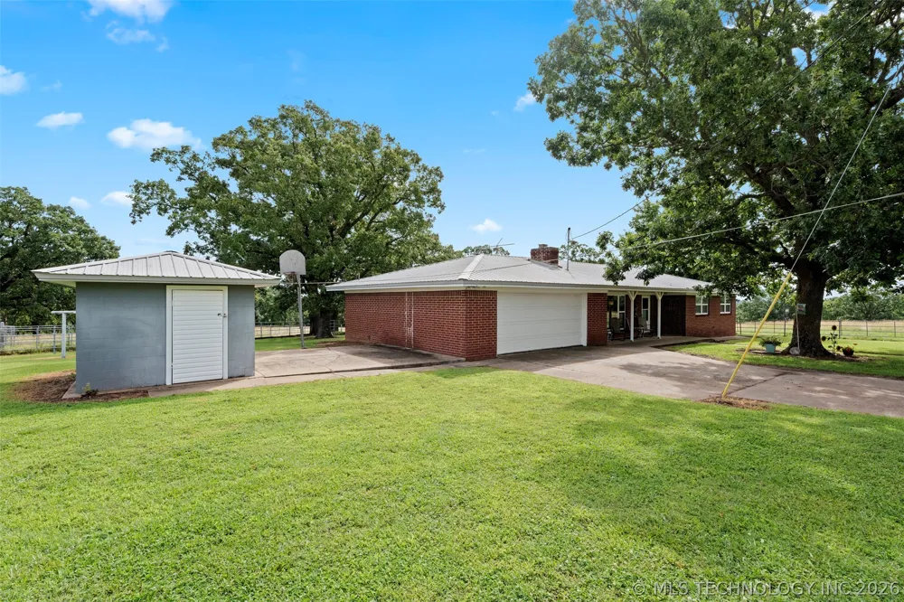 448010 E 60th Road Welch, OK 74369
