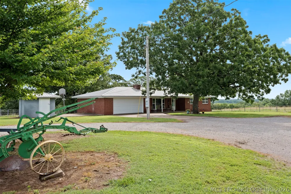 448010 E 60th Road Welch, OK 74369