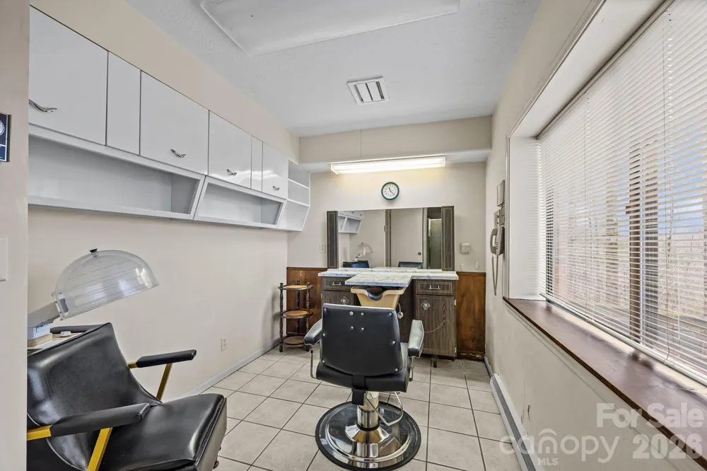 6777 Pinnacle Mountain Road Zirconia, NC 28790