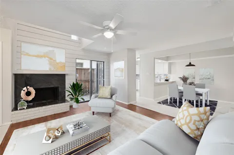 333 Melrose Drive #5B