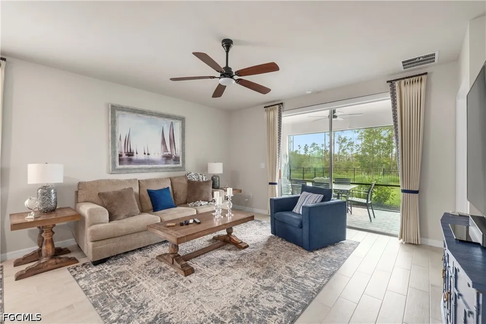 Camino Torcido Loop North Fort Myers, FL 33917