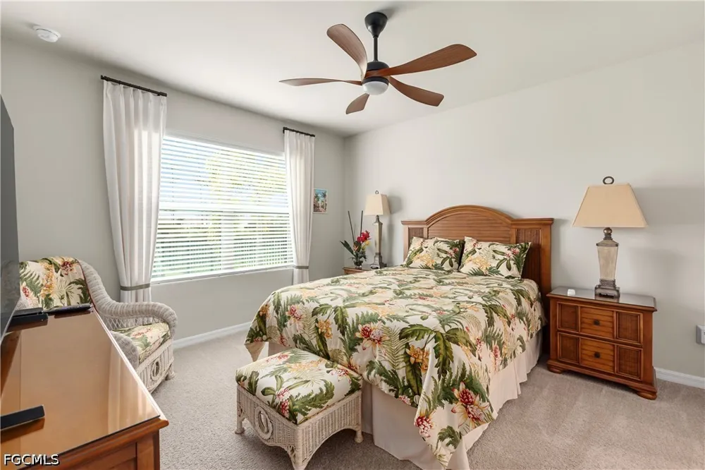 Camino Torcido Loop North Fort Myers, FL 33917
