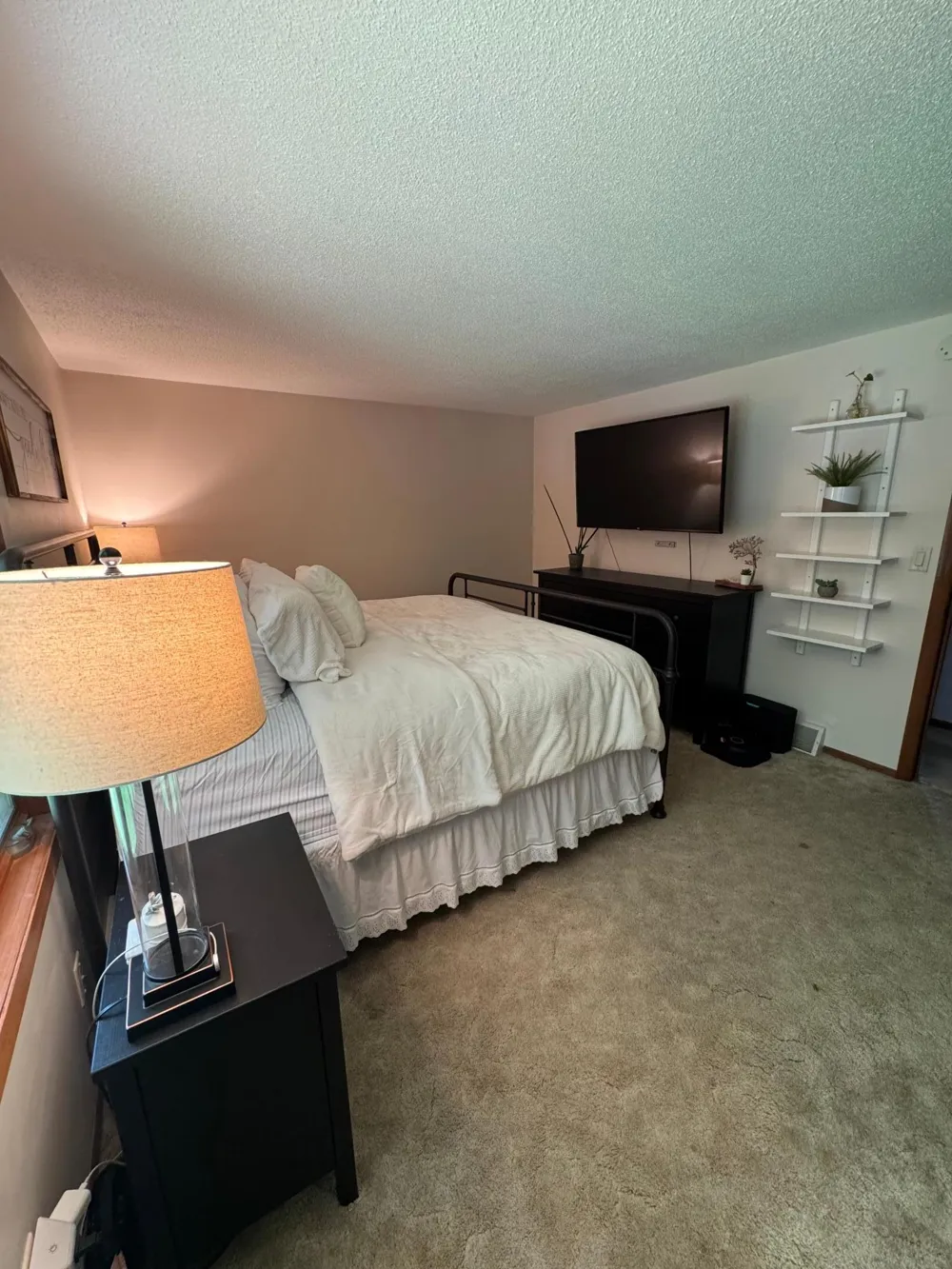 1516 Maywood Drive South Saint Paul, MN 55075