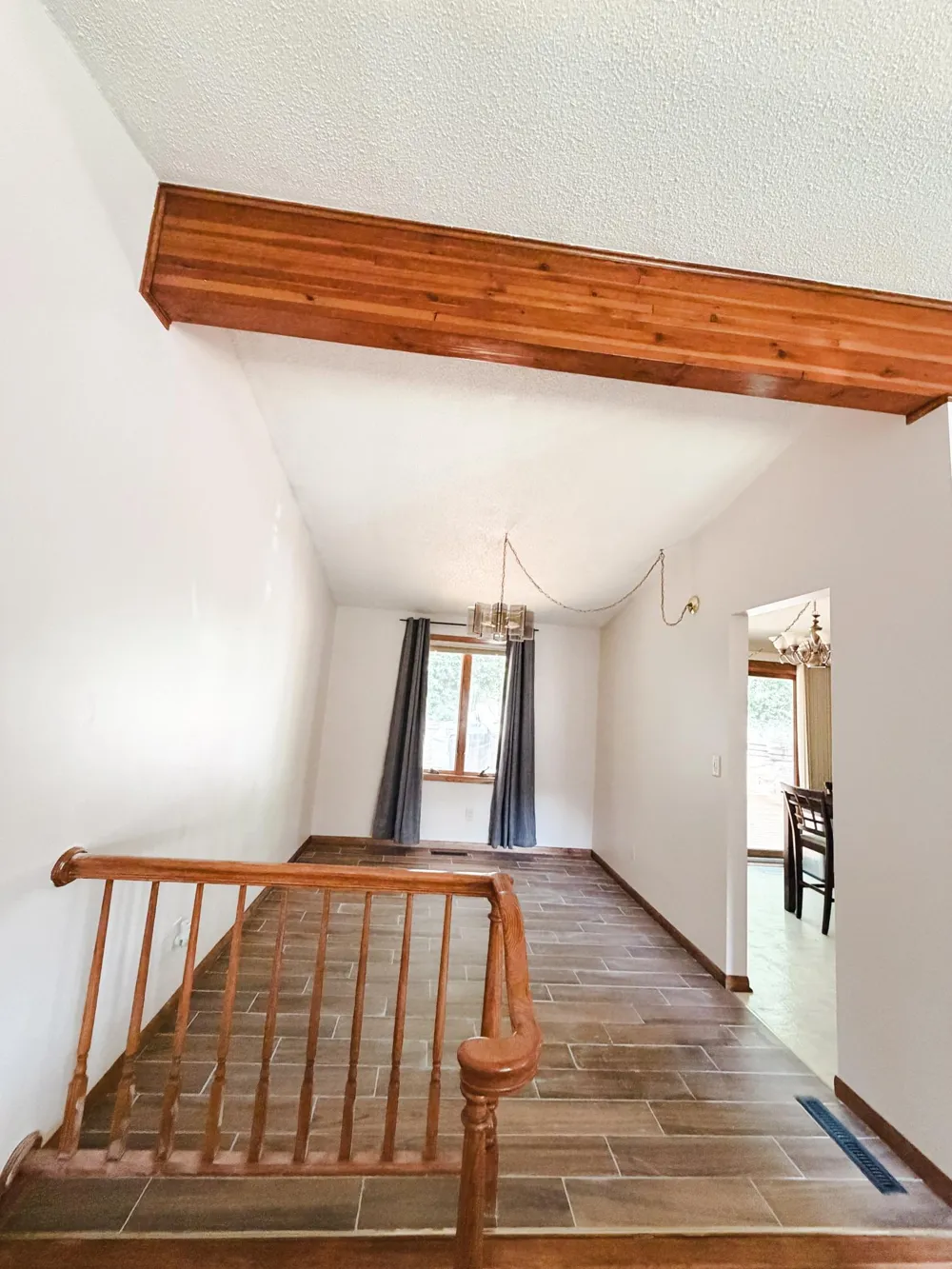 1516 Maywood Drive South Saint Paul, MN 55075