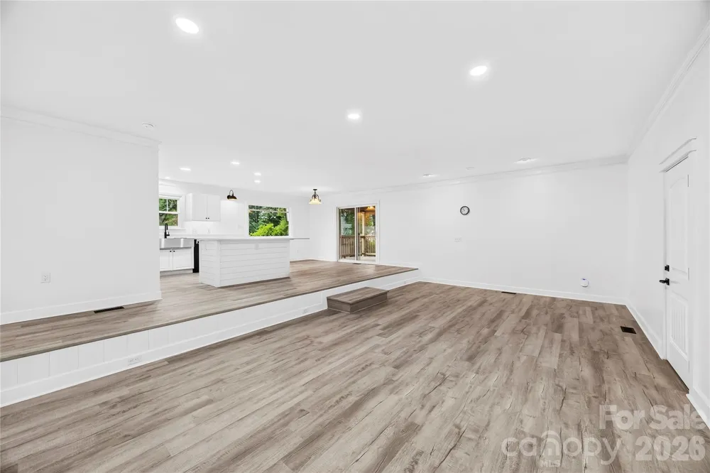 2087 Marquesas Avenue Tega Cay, SC 29708