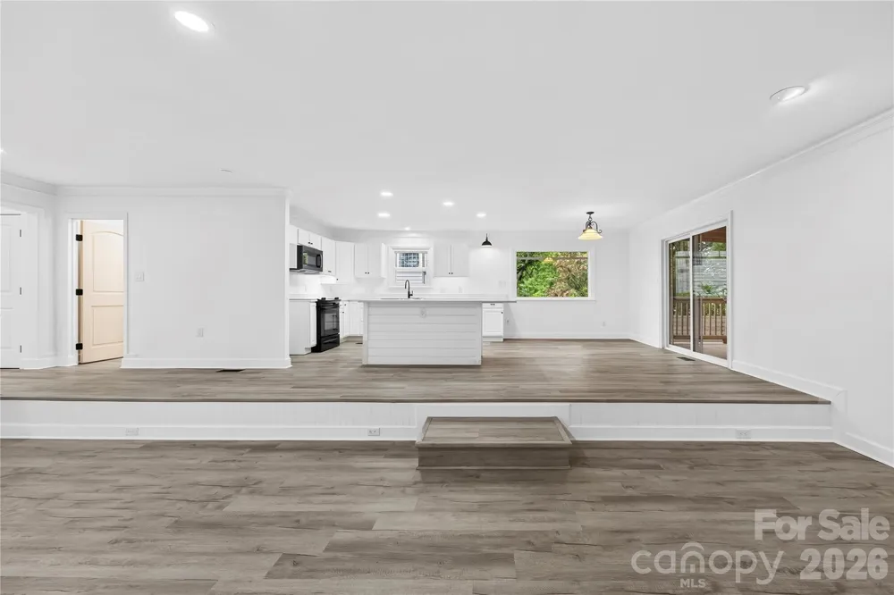 2087 Marquesas Avenue Tega Cay, SC 29708
