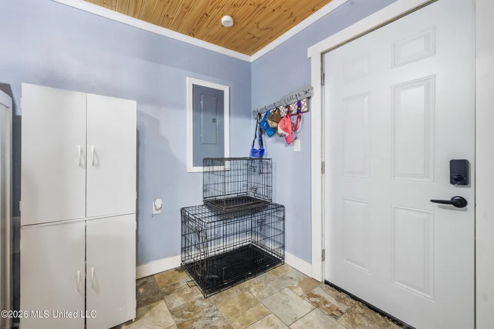 26 2nd Street Poplarville, MS 39470
