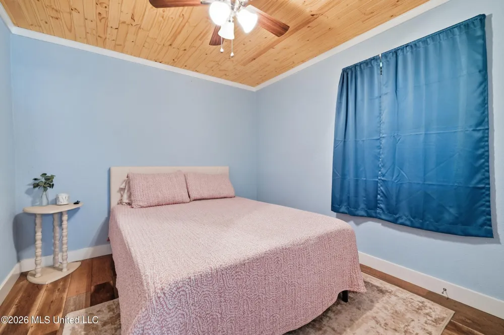 26 2nd Street Poplarville, MS 39470