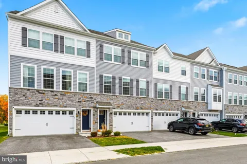 22 CARDINAL WAY