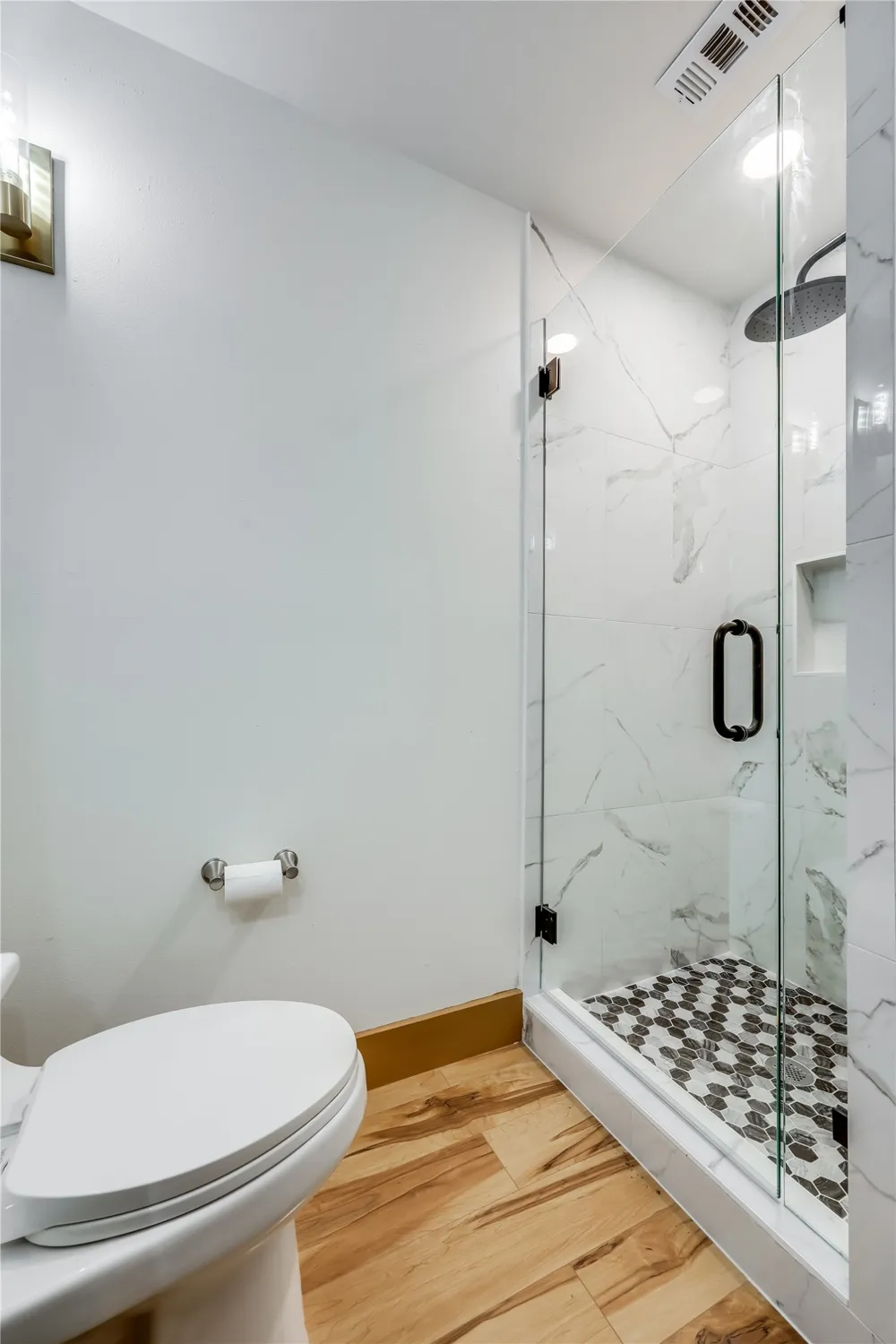 5801 Thunderbird Street #A15 Lago Vista, TX 78645