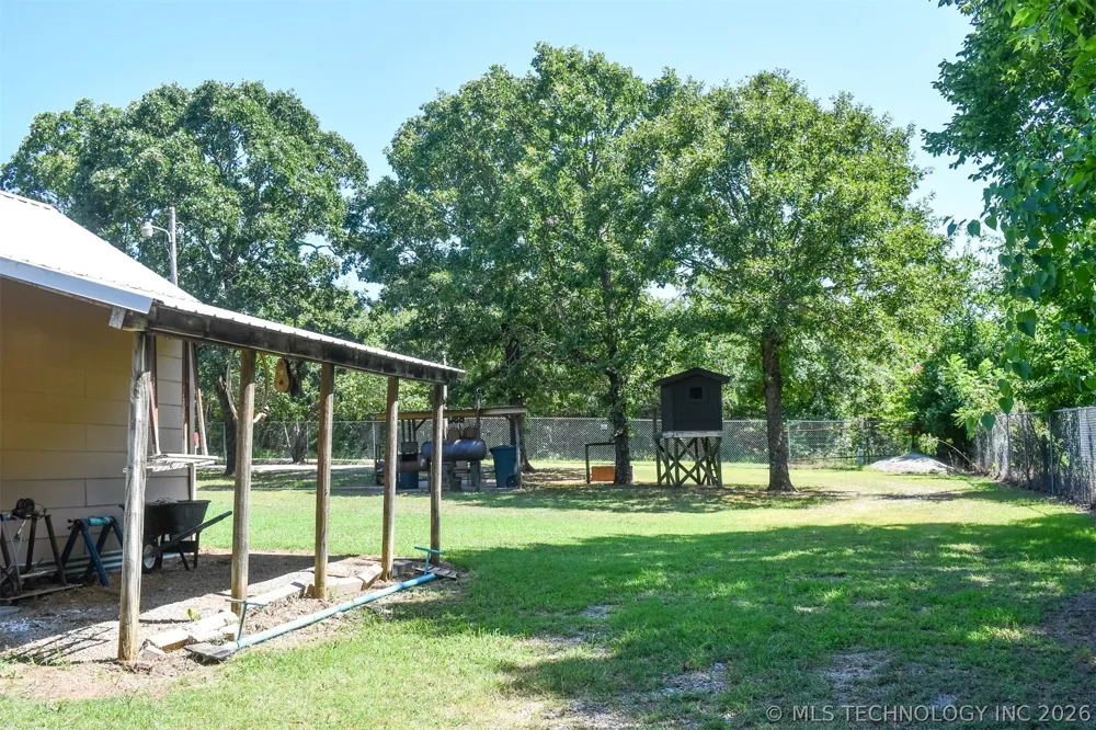 30115 4280 ROAD Quinton, OK 74561