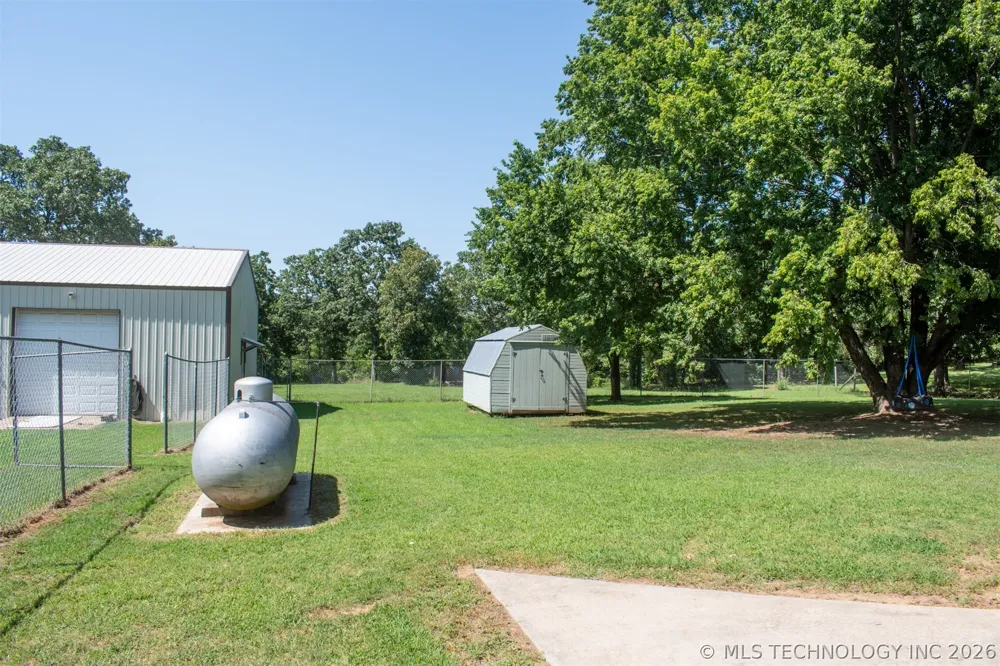 30115 4280 ROAD Quinton, OK 74561