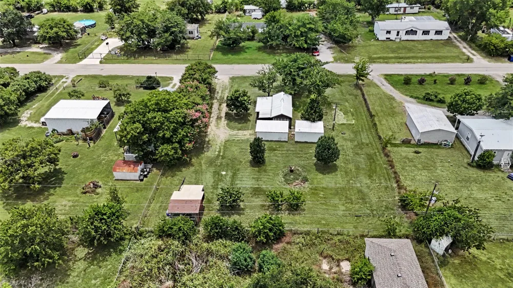 1304 Terry Drive Willow Park, TX 76008