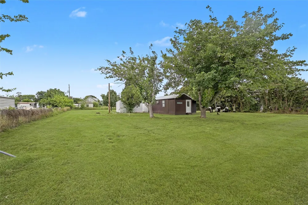 1304 Terry Drive Willow Park, TX 76008
