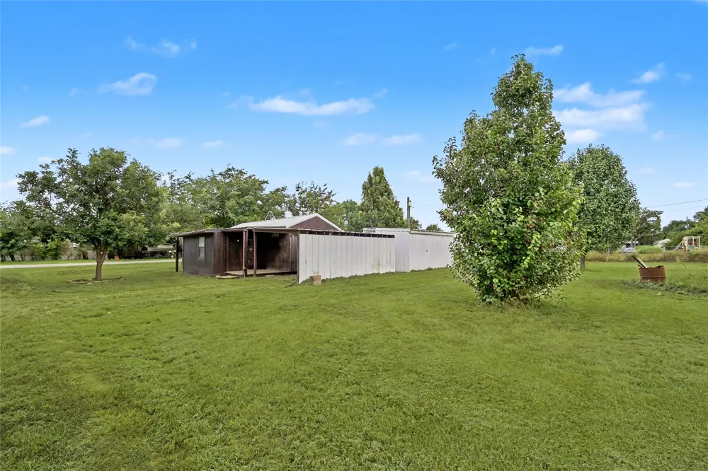 1304 Terry Drive Willow Park, TX 76008