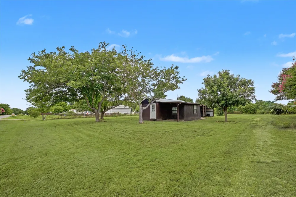 1304 Terry Drive Willow Park, TX 76008