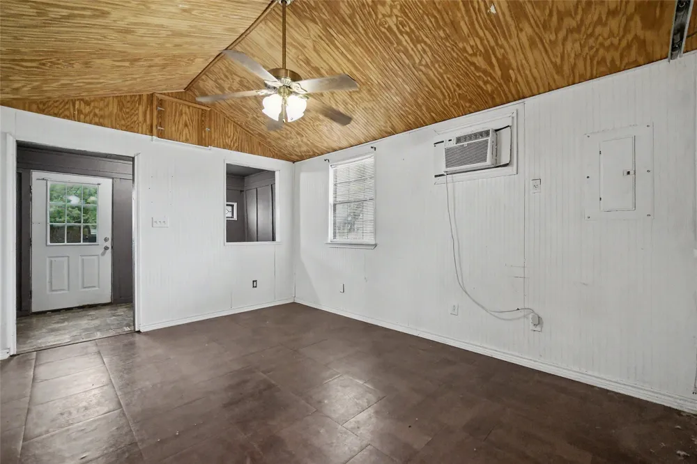 1304 Terry Drive Willow Park, TX 76008