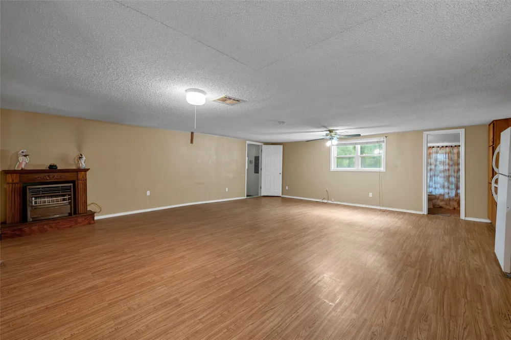 4704 Williams Road Bellmead, TX 76705