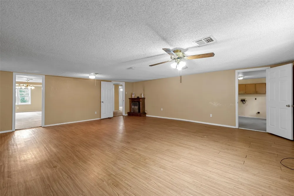 4704 Williams Road Bellmead, TX 76705
