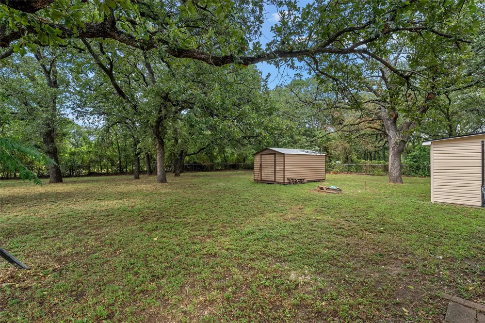 4704 Williams Road Bellmead, TX 76705