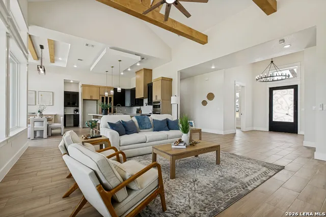 157 Estates Dr La Vernia, TX 78121