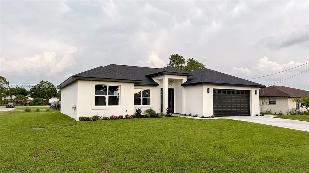 4200 Leaf Rd Other City - In The State Of Florida, FL 33875