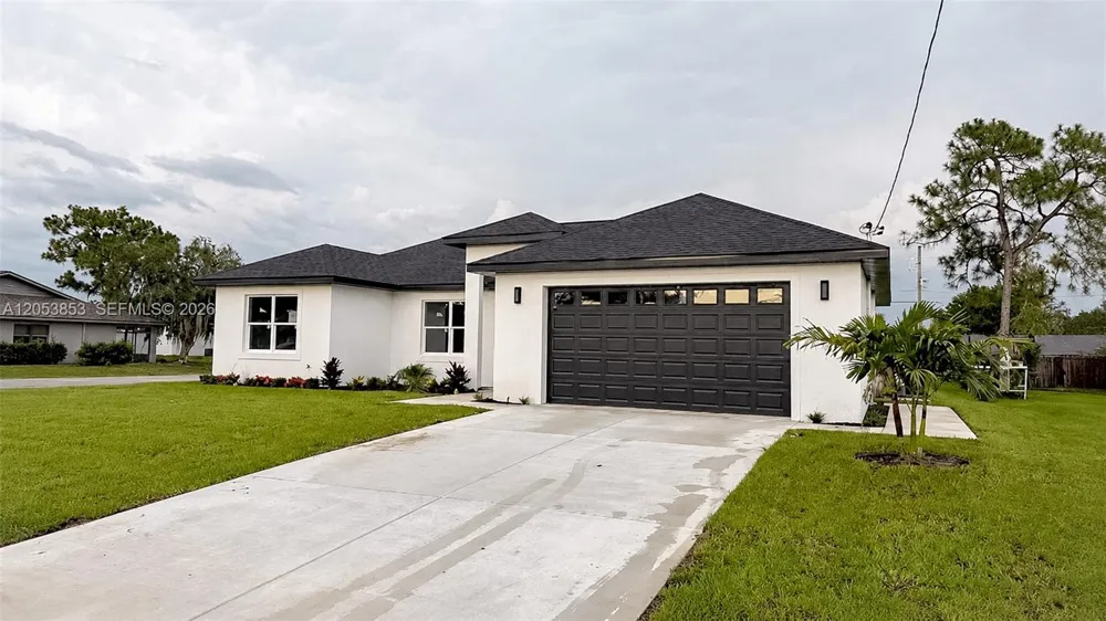 4200 Leaf Rd Other City - In The State Of Florida, FL 33875