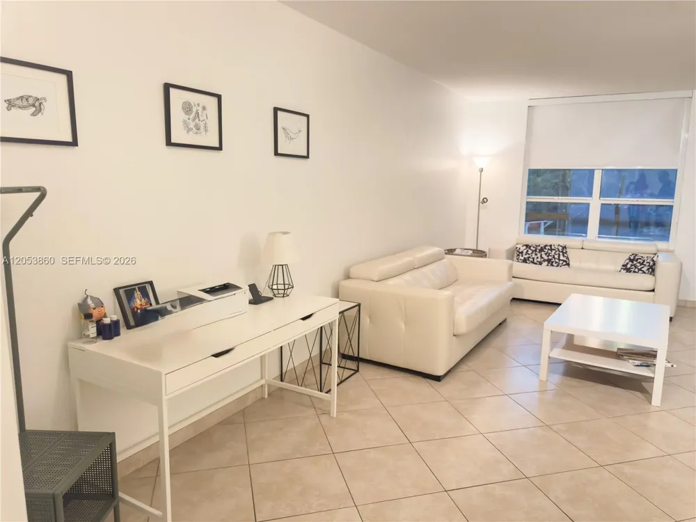 10185 Collins Ave #202 Bal Harbour, FL 33154