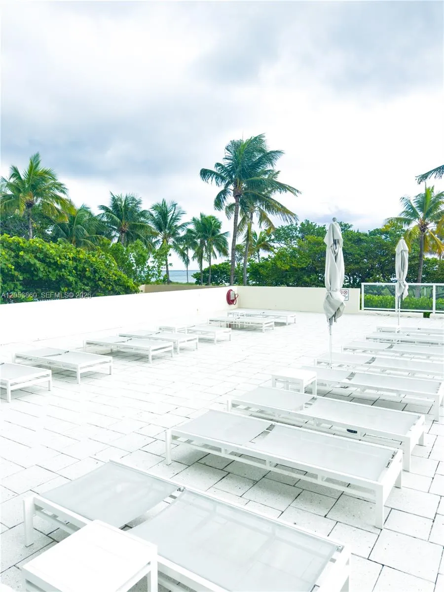 10185 Collins Ave #202 Bal Harbour, FL 33154