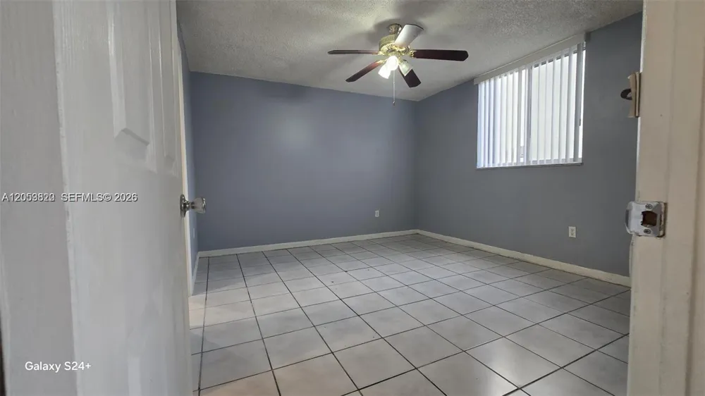10090 NW 80th Ct #1406 Hialeah Gardens, FL 33016