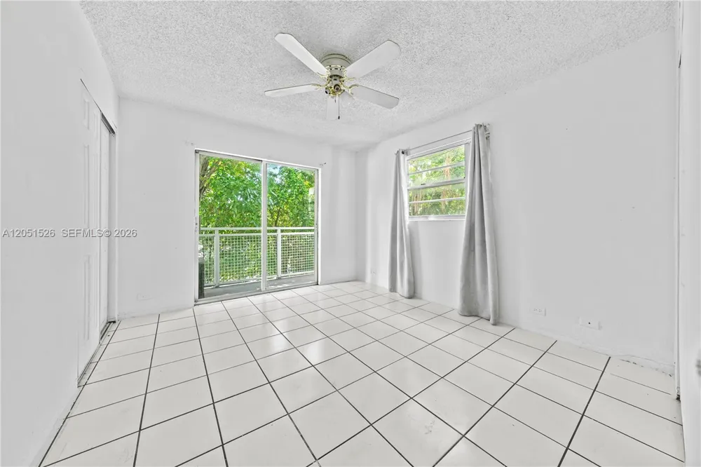1610 NW N River Dr #201 Miami, FL 33125