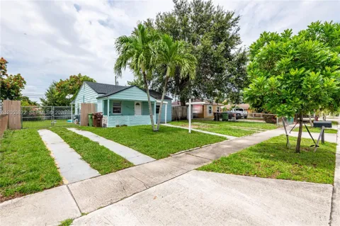 681 NE 1st Pl