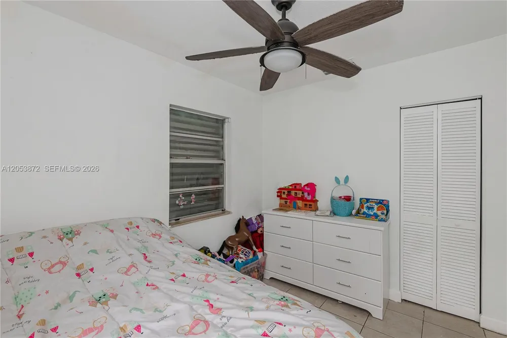 681 NE 1st Pl Hialeah, FL 33010