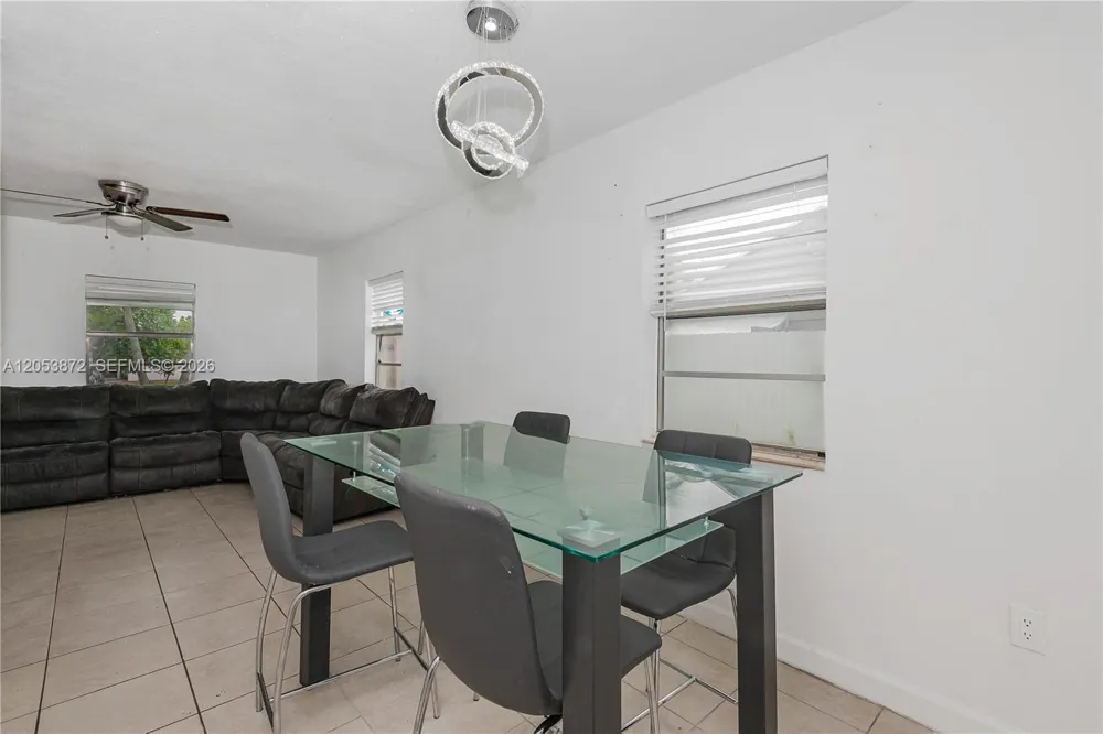 681 NE 1st Pl Hialeah, FL 33010