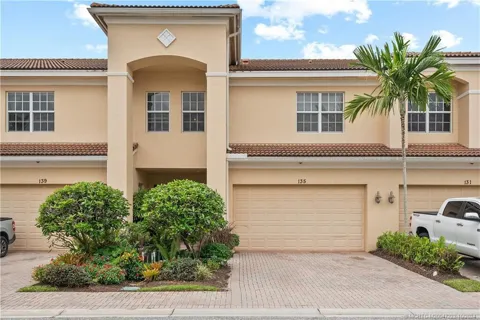 135 SW WALKING Path
