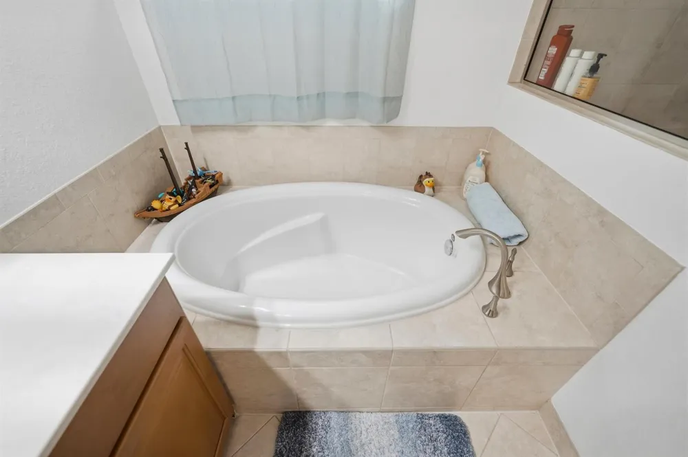 135 SW WALKING Path Stuart, FL 34997